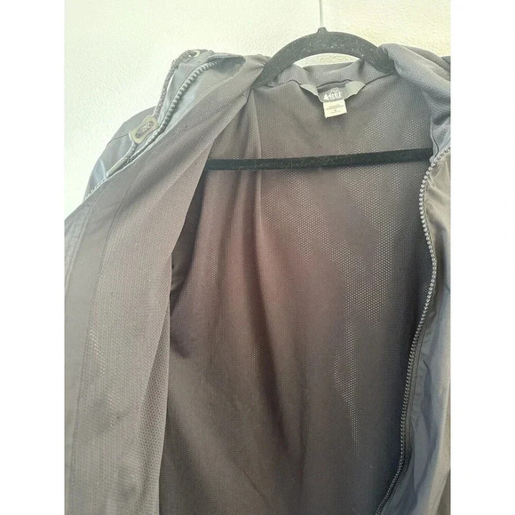 REI Co-op Groundbreaker Rain Jacket Women S Black DWR Waterproof Hooded Full Zip - Picture 4 of 11